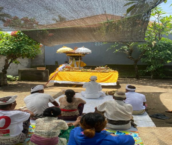 UMAT HINDU RAYAKAN HARI RAYA KESANGA DALAM RANGKA MEMPRINGATI KEMENANGAN DHARMA