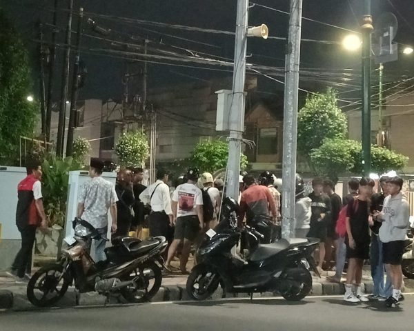 KECELAKAAN PENGENDARA MOTOR AKIBAT MENEROBOS LAMPU MERAH