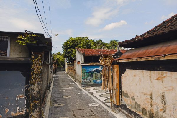 SETELAH KEHENINGAN NYEPI, UMAT HINDU RAYAKAN KEHANGATAN NGEMBAK GENI