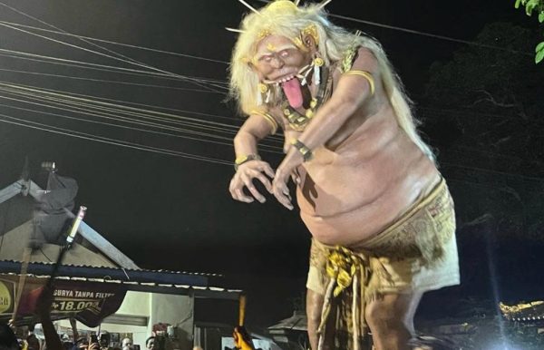Mengenal lebih dalam makna dari Ogoh-Ogoh Memedi di Dusun Tanah Mbet